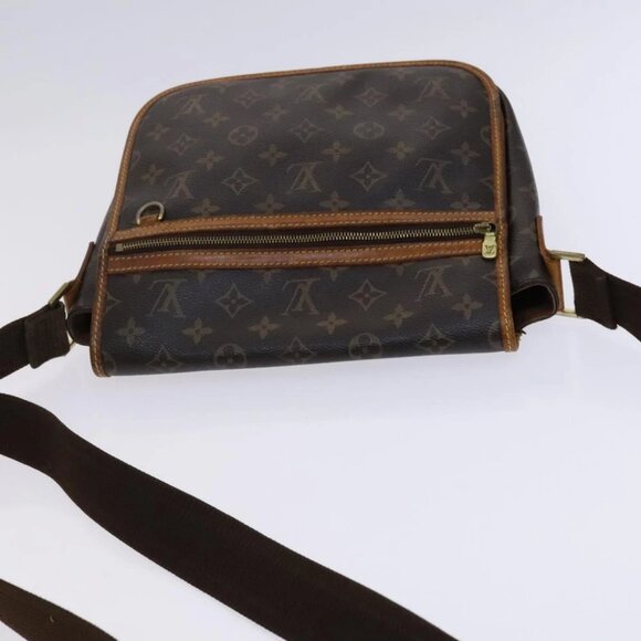 LOUIS VUITTON Monogram Messenger Bosphore PM Shoulder Bag - Picture 4 of 16